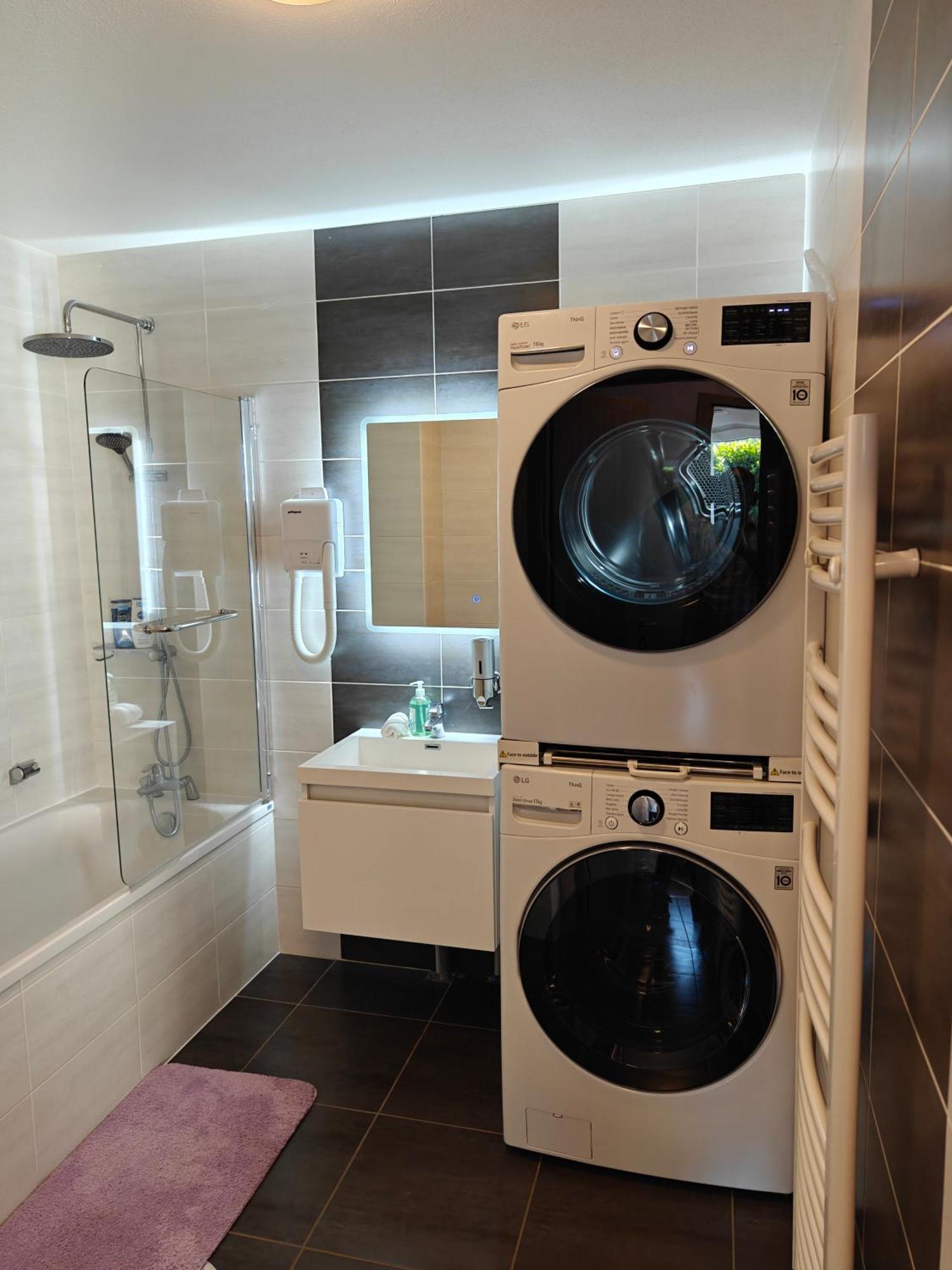 Charming Apartment With Garden, Free Parking Near Basel, Airport, Ger'Many, France, Saint-Louis  Ngoại thất bức ảnh